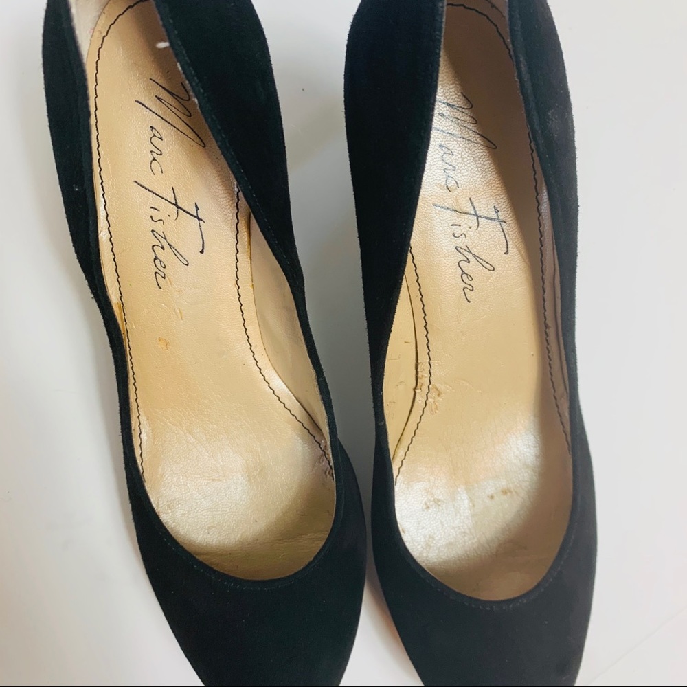 Marc Fisher | Rounded Toe Pumps - Picture 4 of 5